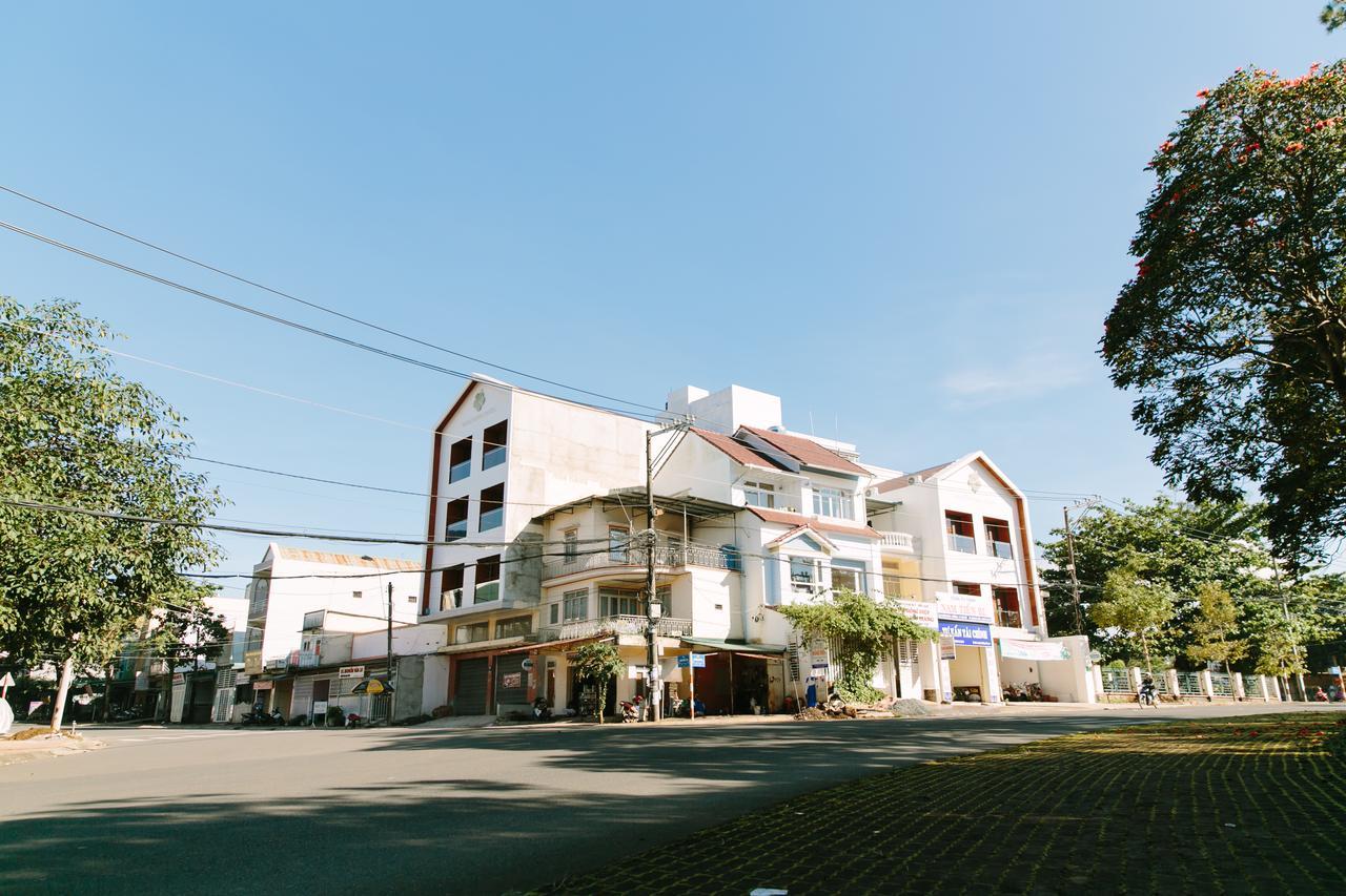 Minh Nhung Hotel Bảo Lộc Extérieur photo